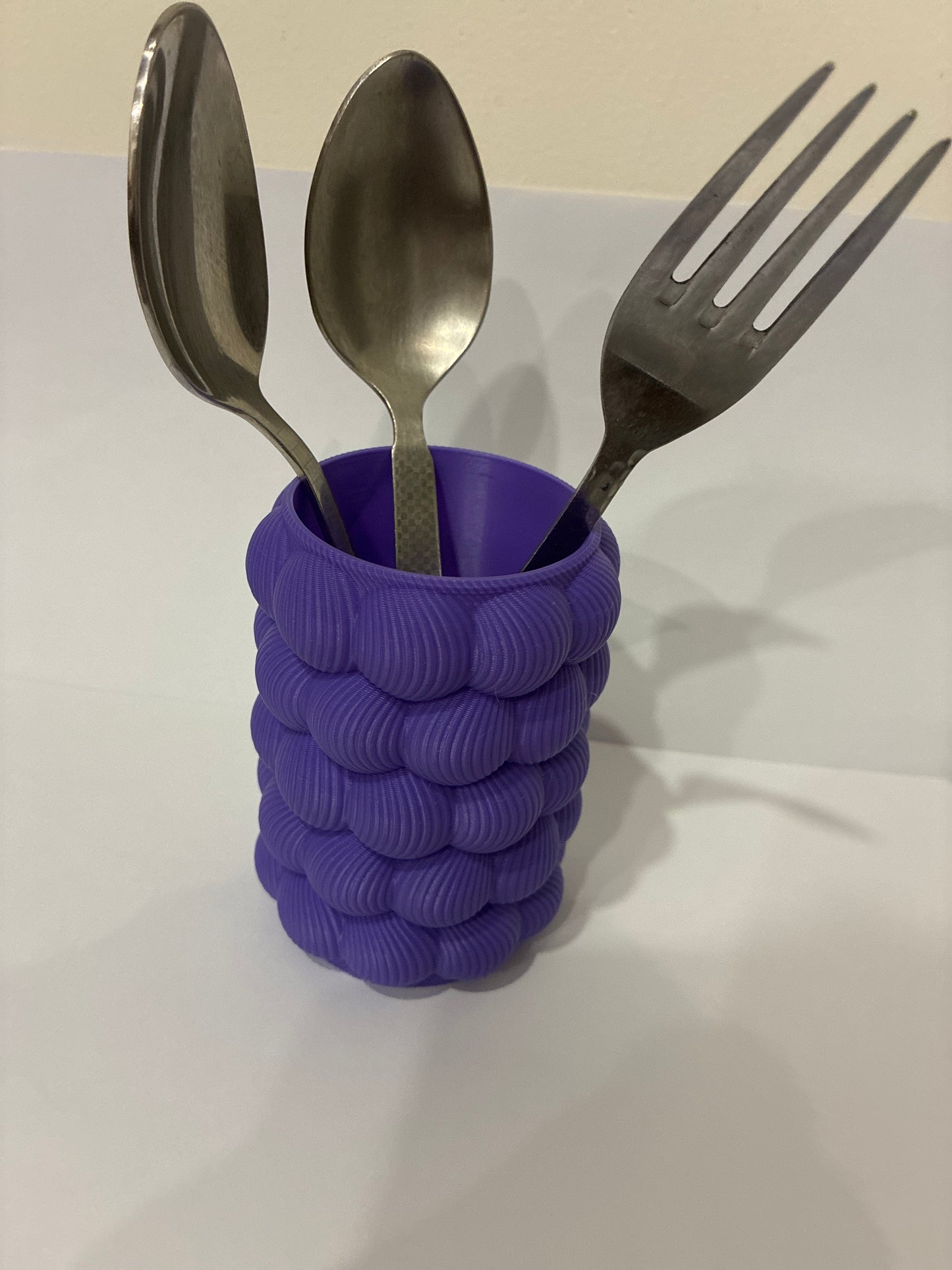 Fancy bubble ornamental cup-small