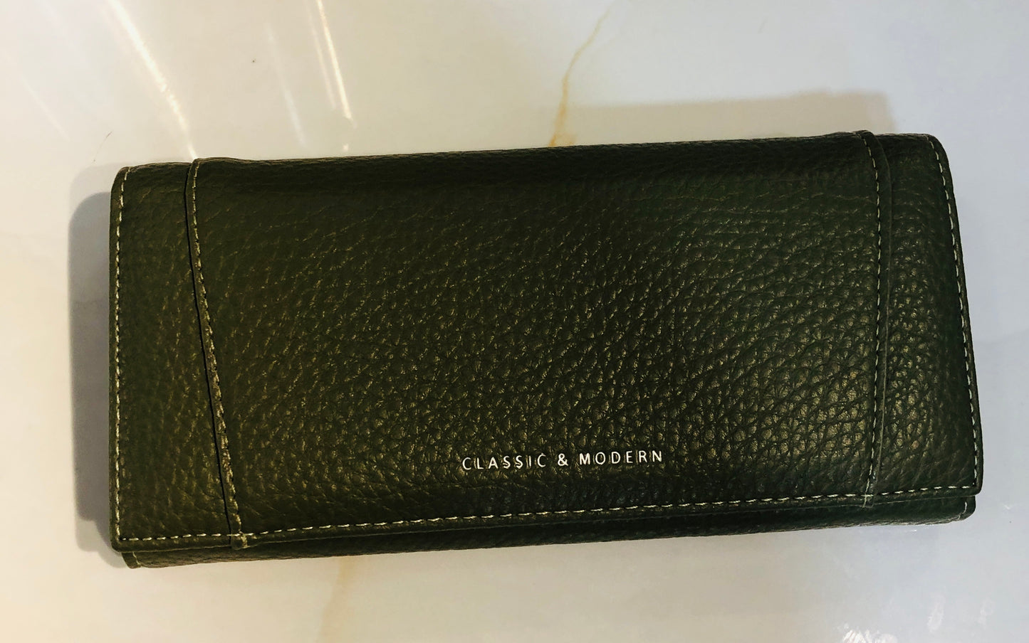 Purse( Magnetic Lock)