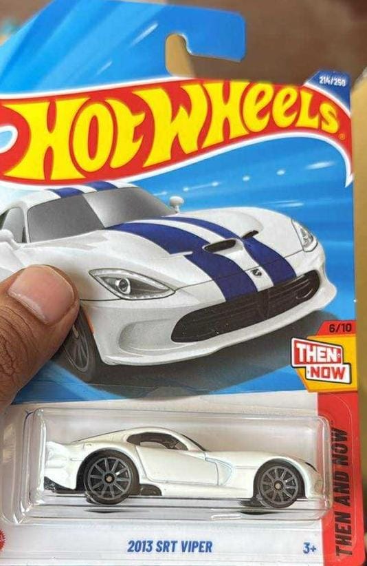 2013 SRT Viper