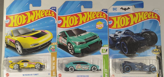 SALE - CUSTOM KIA   COMBO.
