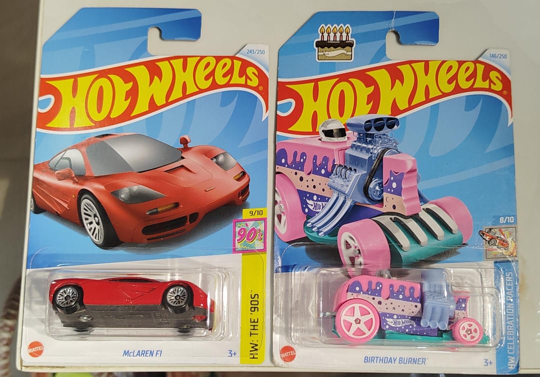 SALE -    MCLAREN F1 RED COMBO.