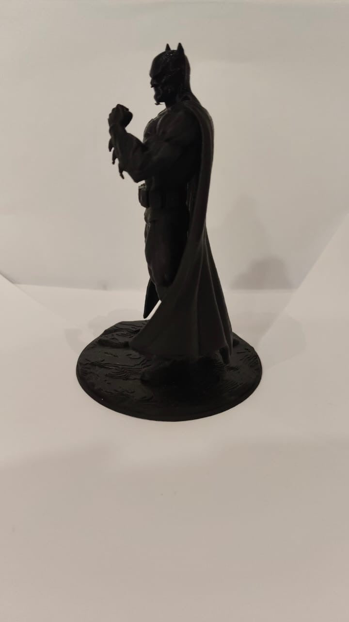 M4U012 120mm dark knight batman standar quality