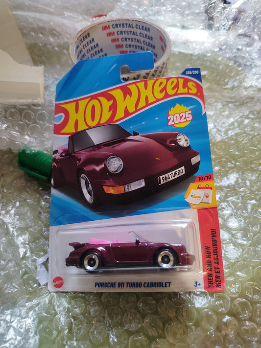 PORSCHE 911 TURBO CABRIOLET BROWN