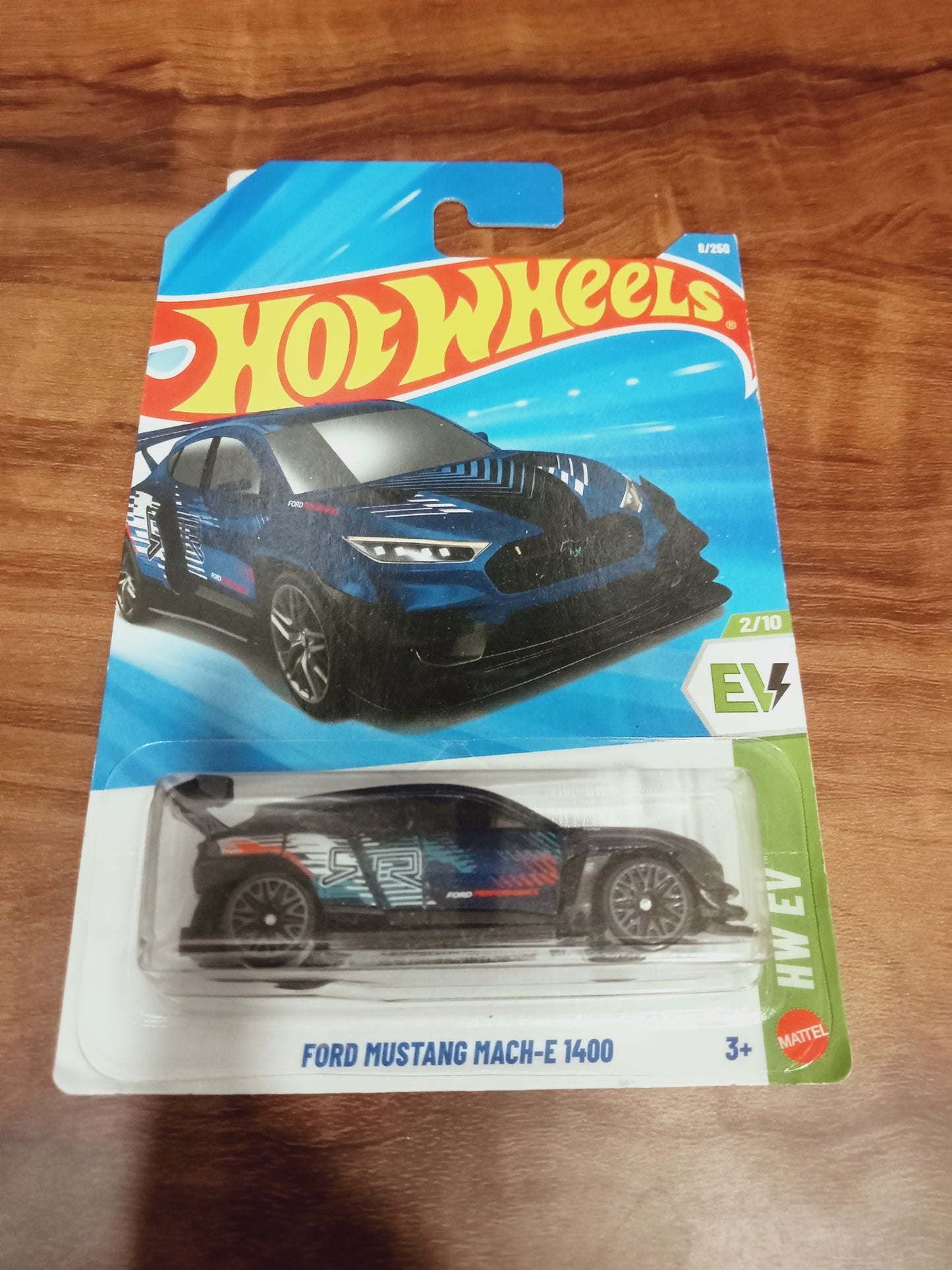 Ford Mustang Mach-E 1400