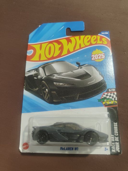 McLaren W1 Black