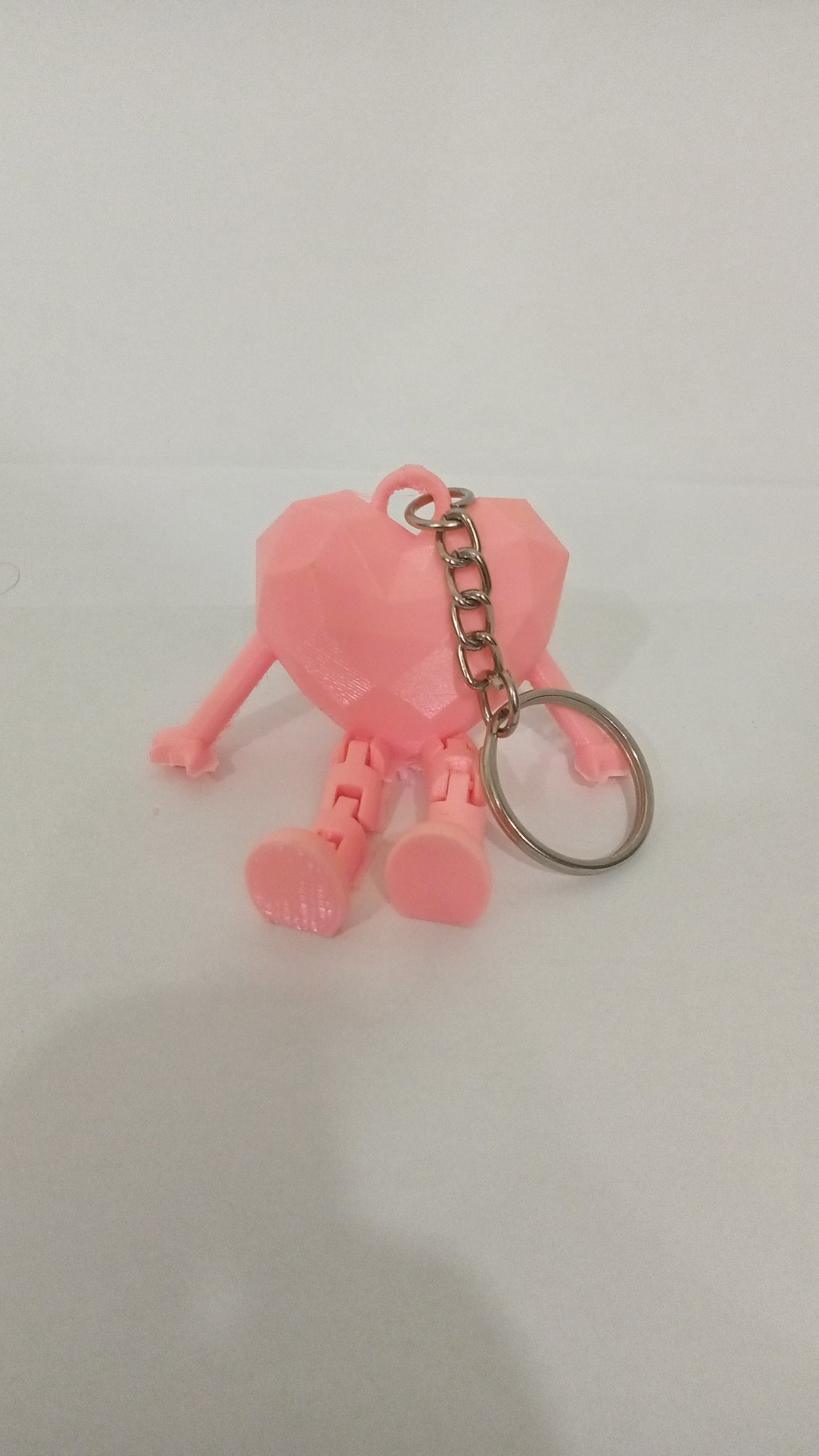 Flexi heart keychain