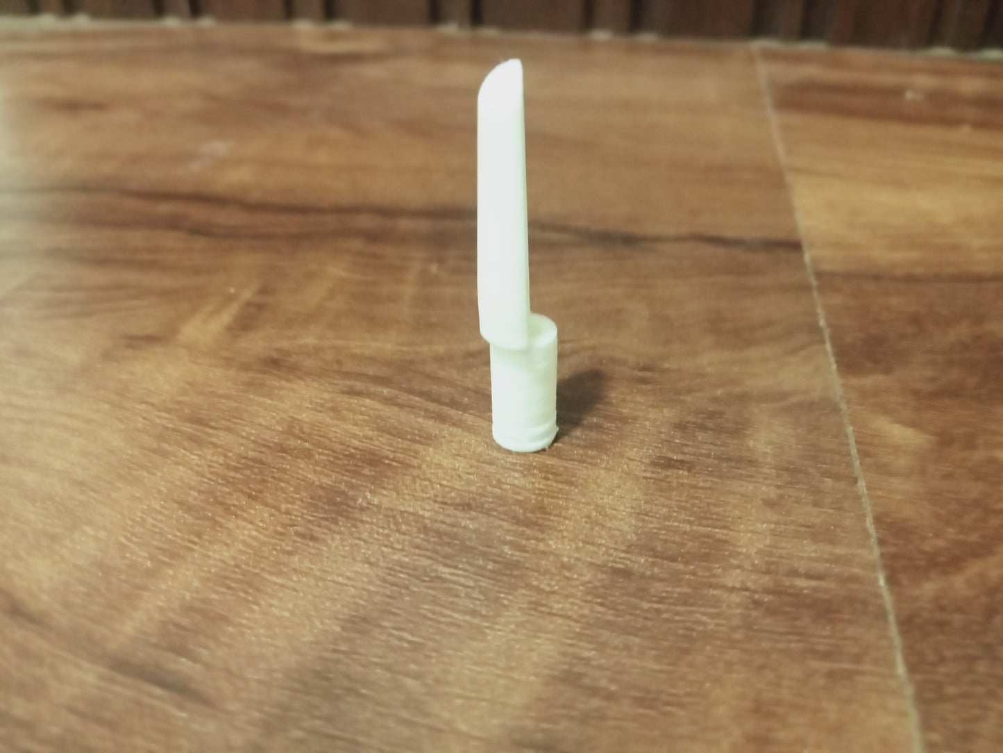 Small pet syringe tip